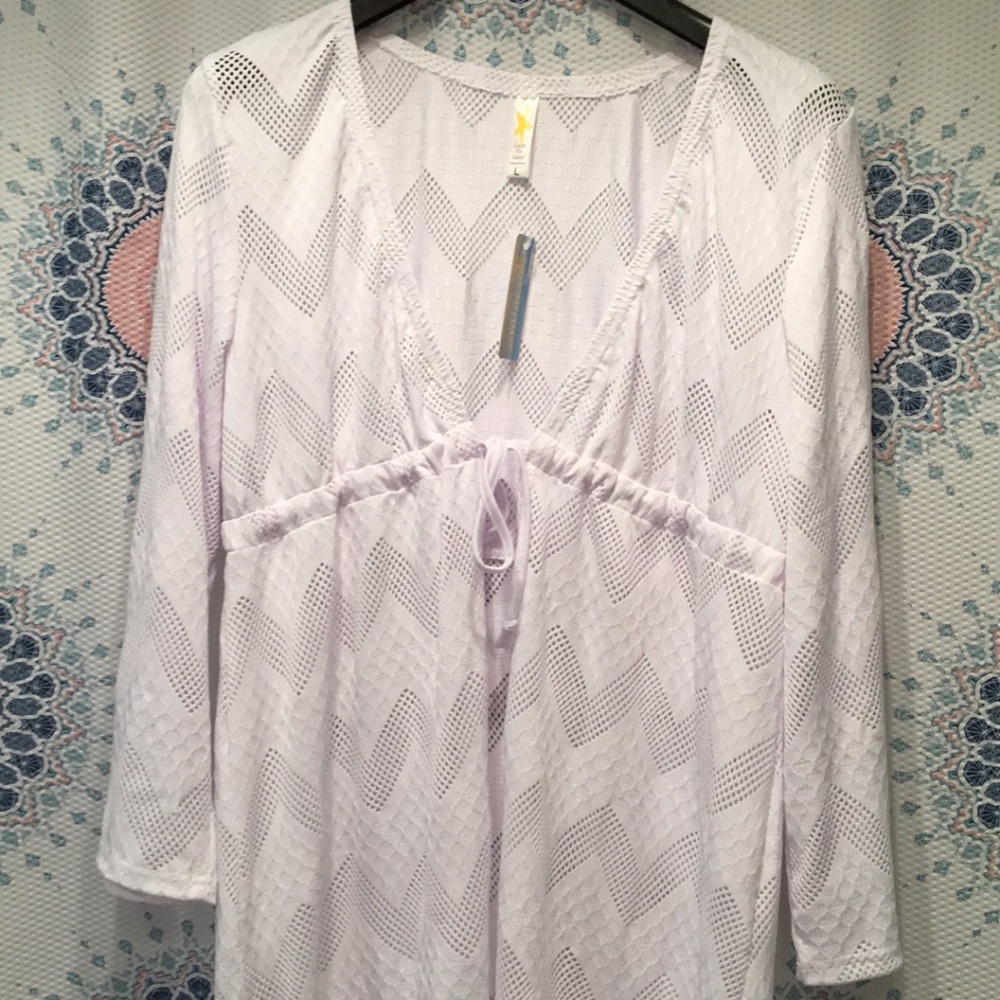 New White Zig Zag Design White Cover Up w Tie